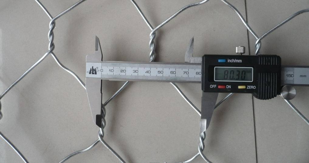 鉛絲石籠網(wǎng)在編織過(guò)程中需要了解的基本參數(shù)