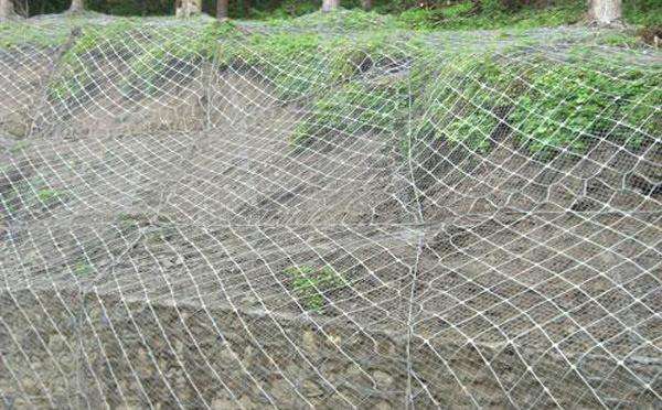 落石防護網邊坡防護的具體體現