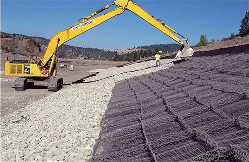 雷諾護(hù)墊施工時的工序和工程質(zhì)量控制