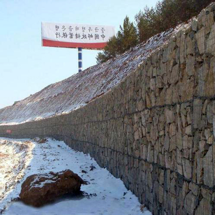 鉛絲石籠網的生態性能優勢