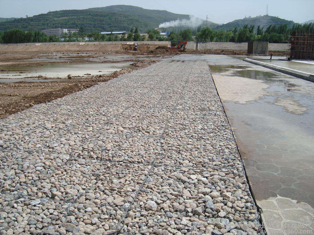 雷諾護墊防護工程的防腐效果如何